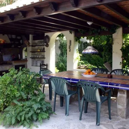 Luz Del Mar - Vis-a-vis Yachthafen *